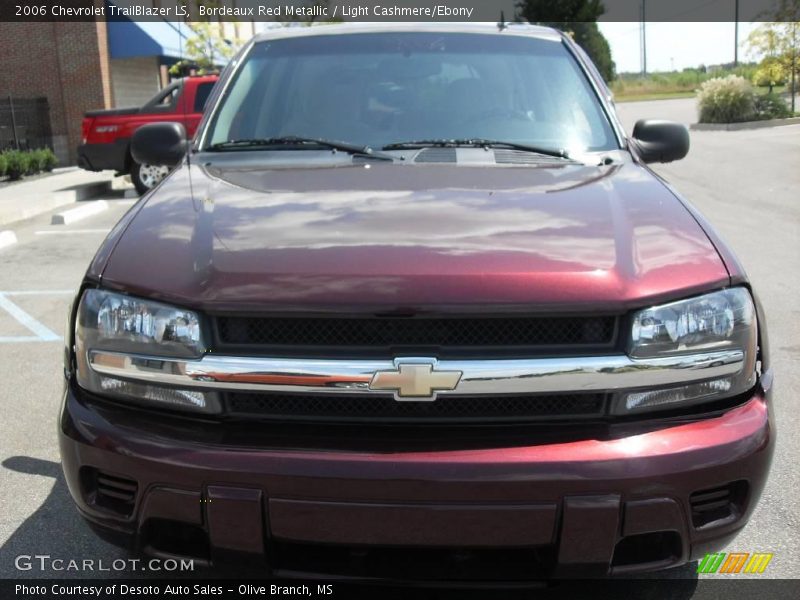 Bordeaux Red Metallic / Light Cashmere/Ebony 2006 Chevrolet TrailBlazer LS