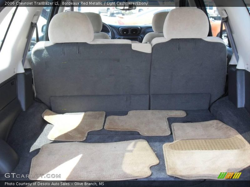 Bordeaux Red Metallic / Light Cashmere/Ebony 2006 Chevrolet TrailBlazer LS