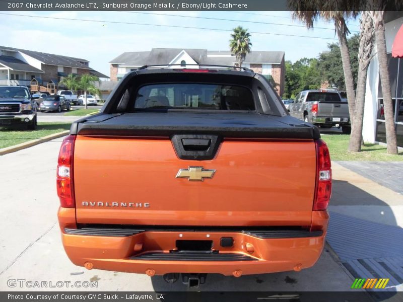 Sunburst Orange Metallic / Ebony/Light Cashmere 2007 Chevrolet Avalanche LTZ