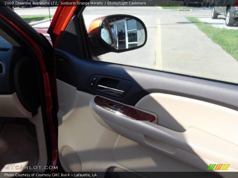 Sunburst Orange Metallic / Ebony/Light Cashmere 2007 Chevrolet Avalanche LTZ