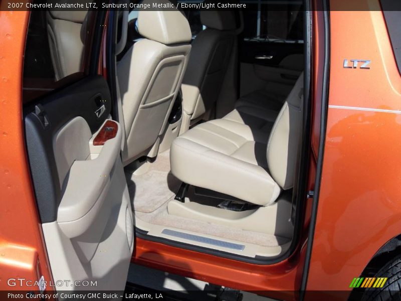 Sunburst Orange Metallic / Ebony/Light Cashmere 2007 Chevrolet Avalanche LTZ