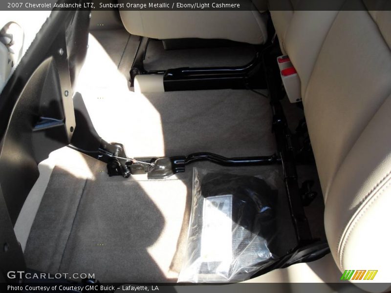 Sunburst Orange Metallic / Ebony/Light Cashmere 2007 Chevrolet Avalanche LTZ