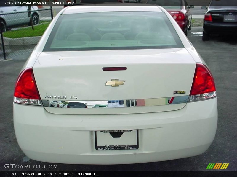 White / Gray 2007 Chevrolet Impala LS