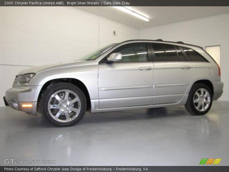 Bright Silver Metallic / Dark Slate Gray 2005 Chrysler Pacifica Limited AWD