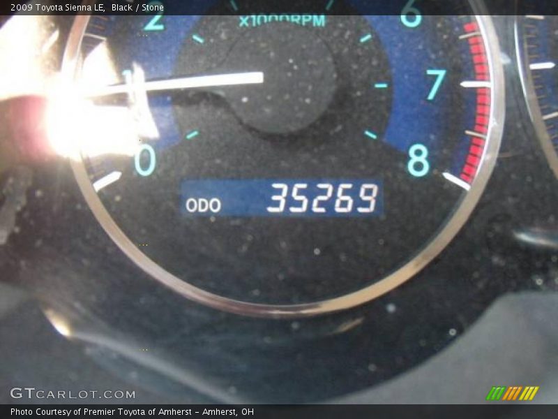 Black / Stone 2009 Toyota Sienna LE