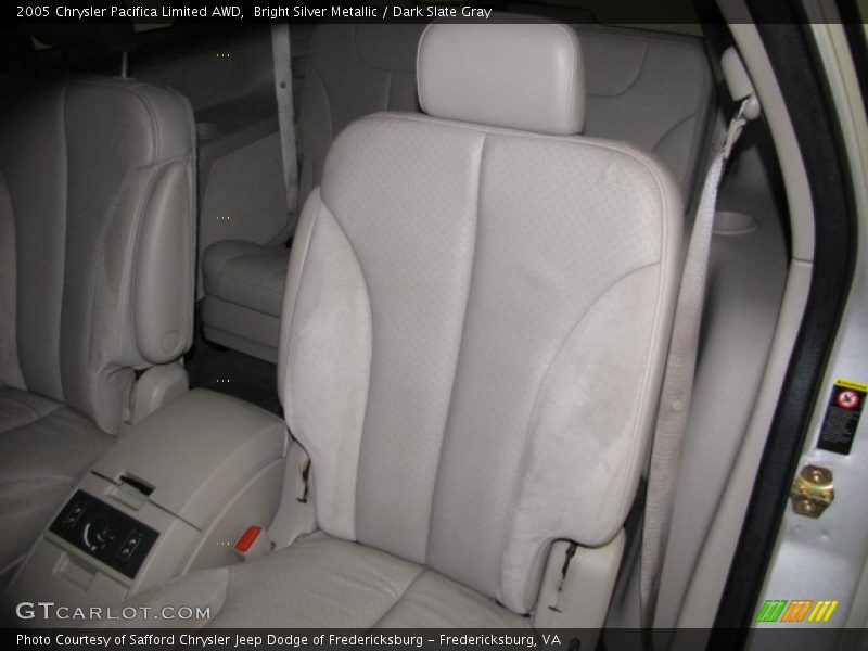 Bright Silver Metallic / Dark Slate Gray 2005 Chrysler Pacifica Limited AWD