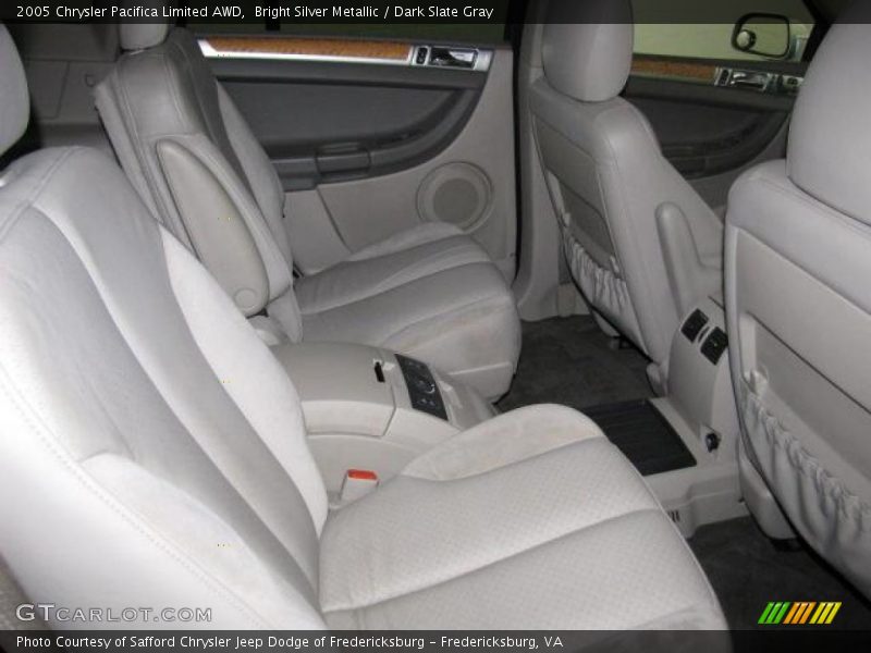 Bright Silver Metallic / Dark Slate Gray 2005 Chrysler Pacifica Limited AWD