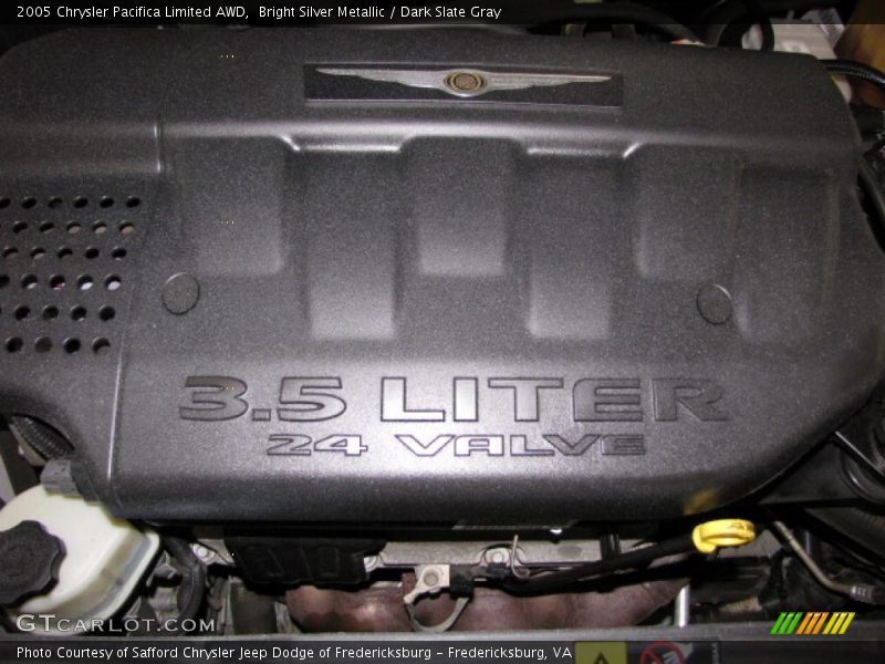 Bright Silver Metallic / Dark Slate Gray 2005 Chrysler Pacifica Limited AWD
