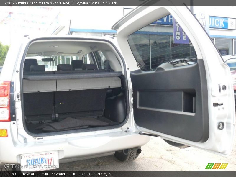 Silky Silver Metallic / Black 2006 Suzuki Grand Vitara XSport 4x4
