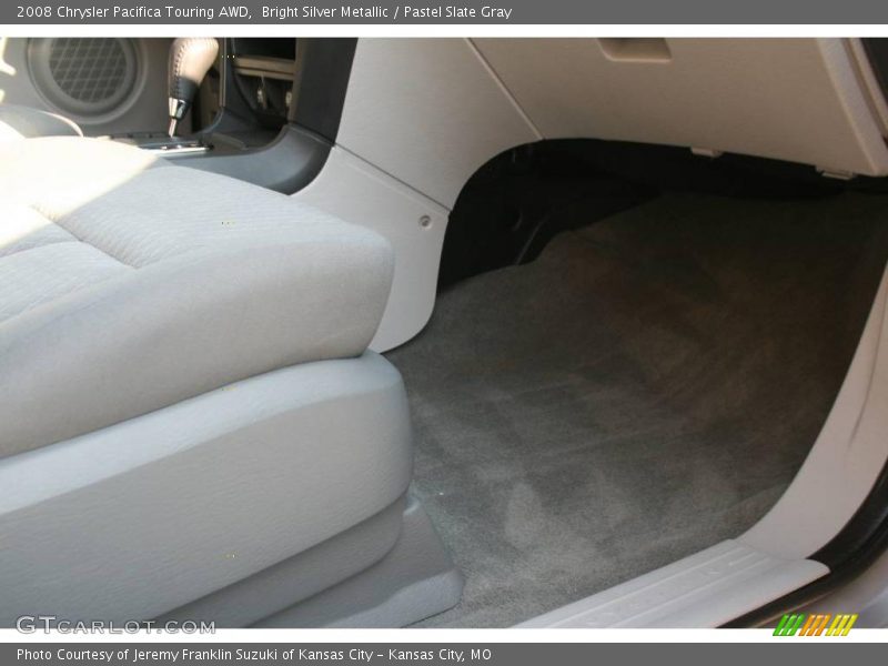 Bright Silver Metallic / Pastel Slate Gray 2008 Chrysler Pacifica Touring AWD