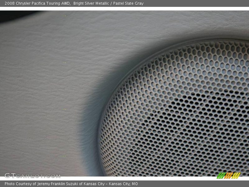 Bright Silver Metallic / Pastel Slate Gray 2008 Chrysler Pacifica Touring AWD