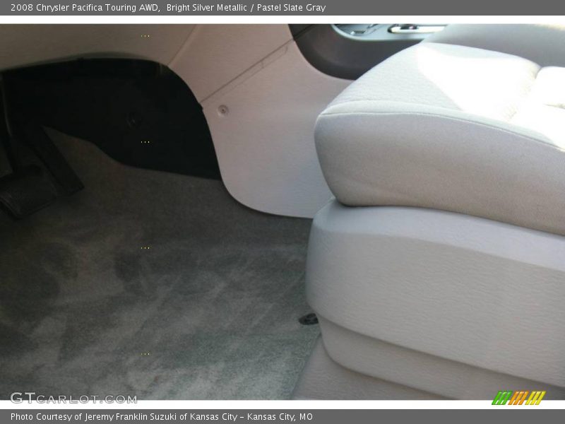 Bright Silver Metallic / Pastel Slate Gray 2008 Chrysler Pacifica Touring AWD