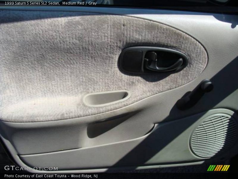 Medium Red / Gray 1999 Saturn S Series SL2 Sedan
