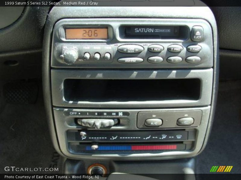 Medium Red / Gray 1999 Saturn S Series SL2 Sedan