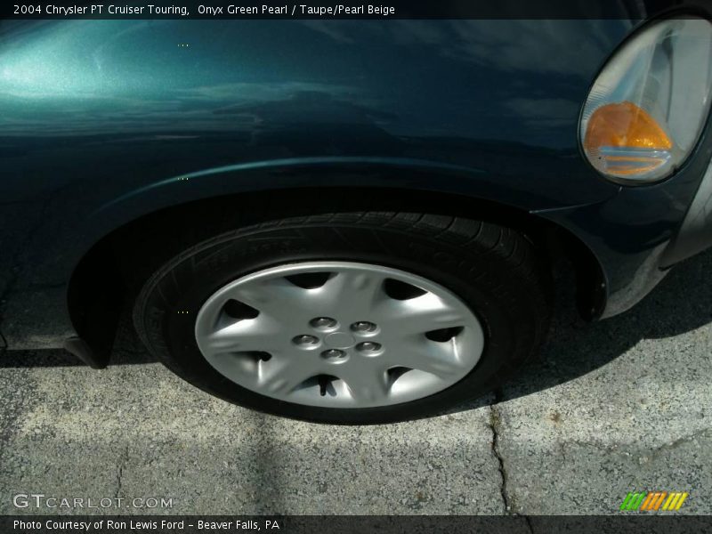 Onyx Green Pearl / Taupe/Pearl Beige 2004 Chrysler PT Cruiser Touring