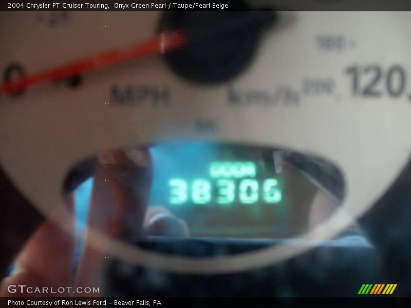 Onyx Green Pearl / Taupe/Pearl Beige 2004 Chrysler PT Cruiser Touring