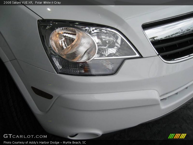 Polar White / Gray 2008 Saturn VUE XR
