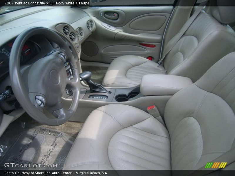 Ivory White / Taupe 2002 Pontiac Bonneville SSEi