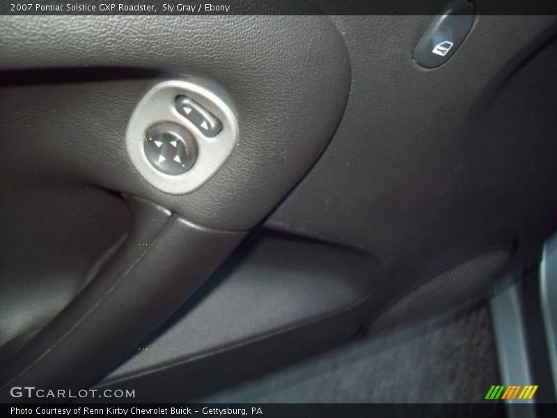 Sly Gray / Ebony 2007 Pontiac Solstice GXP Roadster