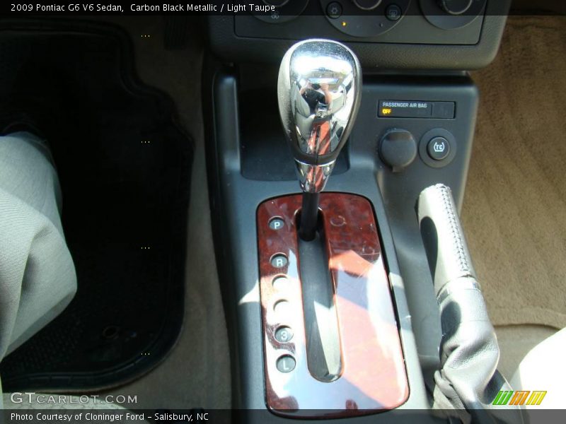 Carbon Black Metallic / Light Taupe 2009 Pontiac G6 V6 Sedan
