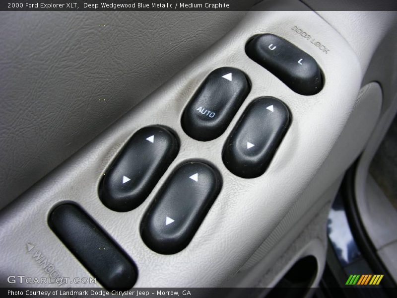 Deep Wedgewood Blue Metallic / Medium Graphite 2000 Ford Explorer XLT