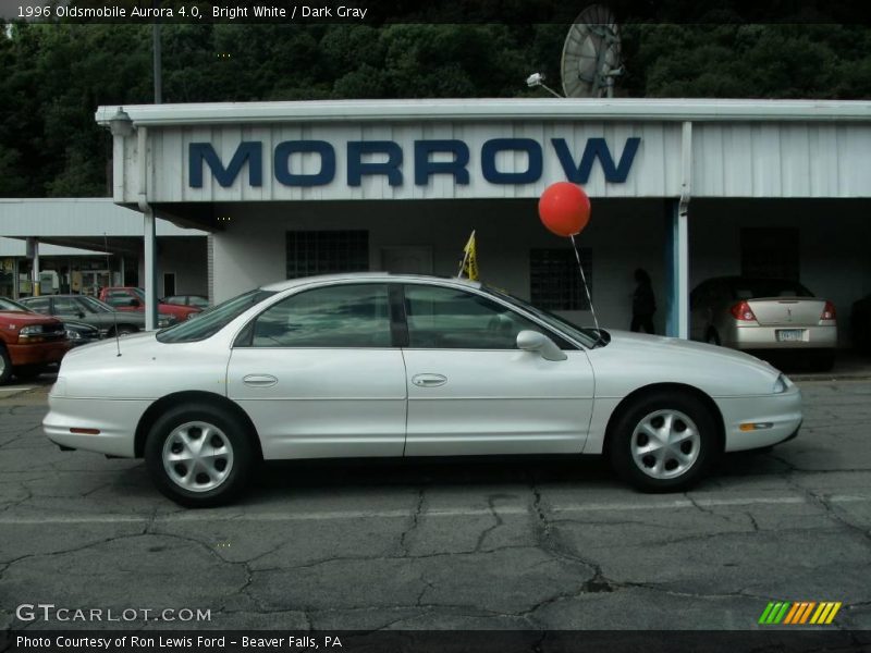 Bright White / Dark Gray 1996 Oldsmobile Aurora 4.0