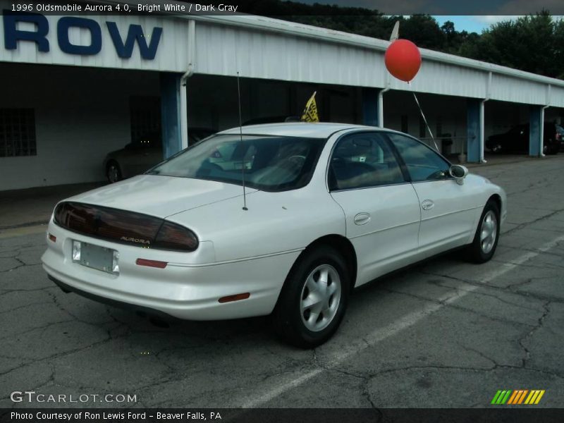 Bright White / Dark Gray 1996 Oldsmobile Aurora 4.0