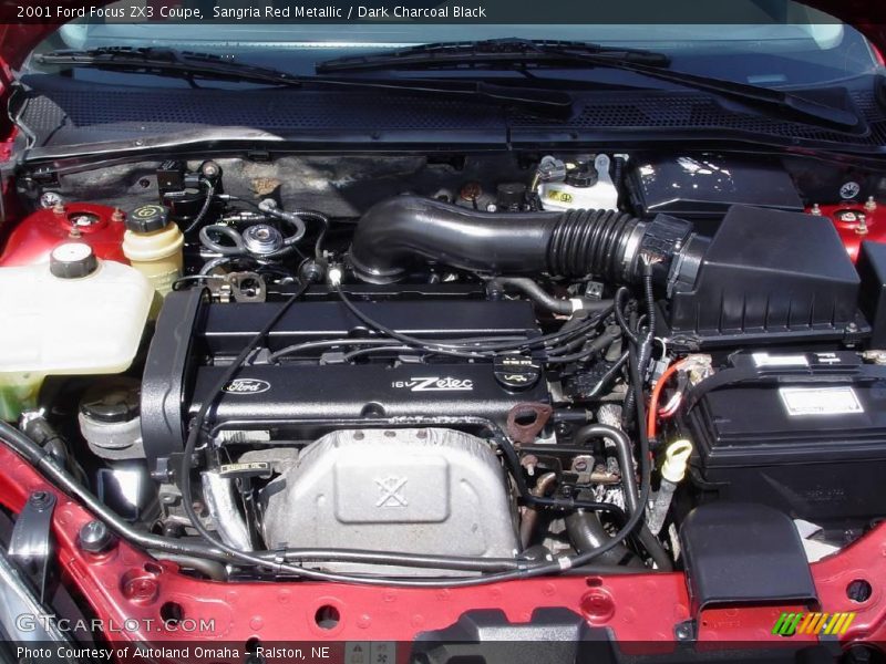 Sangria Red Metallic / Dark Charcoal Black 2001 Ford Focus ZX3 Coupe