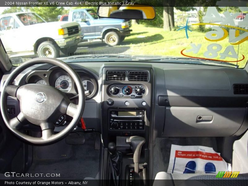 Electric Blue Metallic / Gray 2004 Nissan Frontier XE V6 Crew Cab 4x4