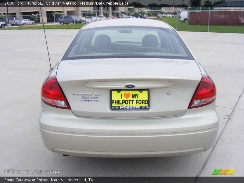 Gold Ash Metallic / Medium/Dark Pebble Beige 2006 Ford Taurus SE