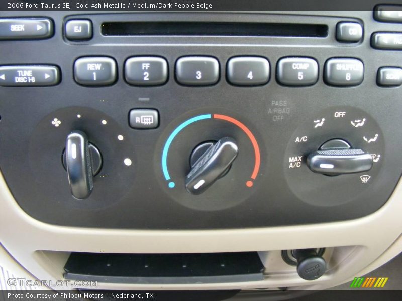 Gold Ash Metallic / Medium/Dark Pebble Beige 2006 Ford Taurus SE