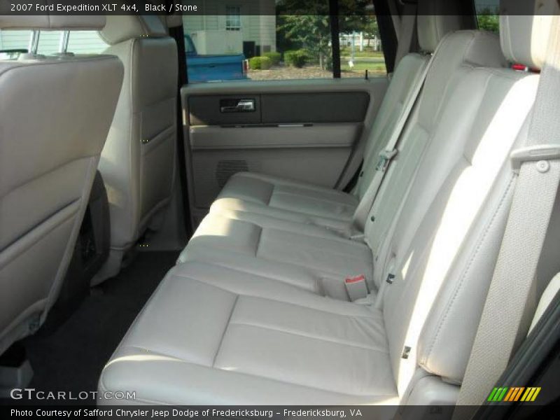 Black / Stone 2007 Ford Expedition XLT 4x4