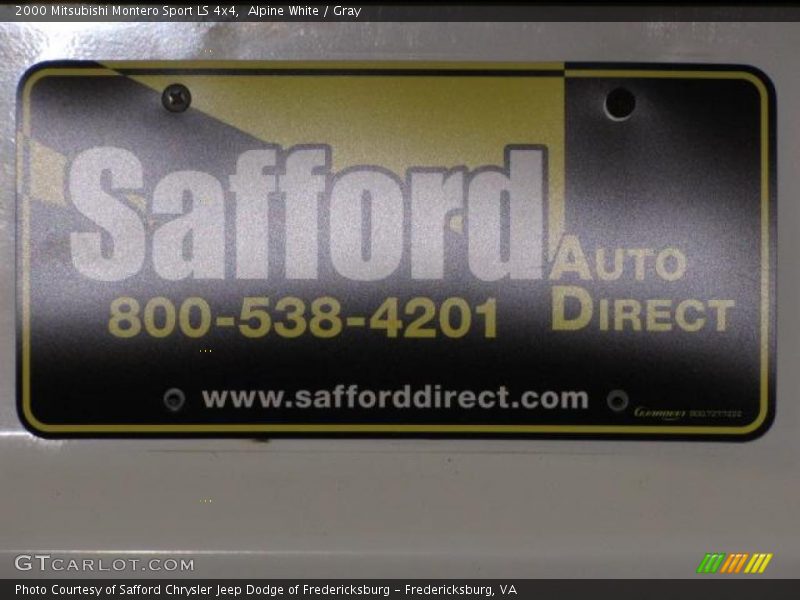 Alpine White / Gray 2000 Mitsubishi Montero Sport LS 4x4