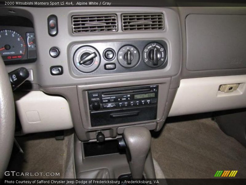 Alpine White / Gray 2000 Mitsubishi Montero Sport LS 4x4