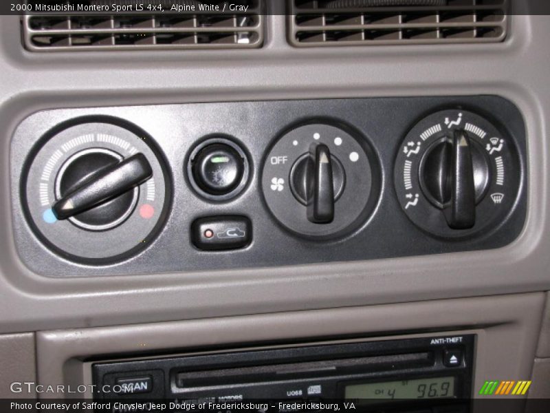 Alpine White / Gray 2000 Mitsubishi Montero Sport LS 4x4