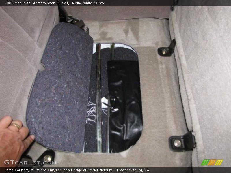 Alpine White / Gray 2000 Mitsubishi Montero Sport LS 4x4