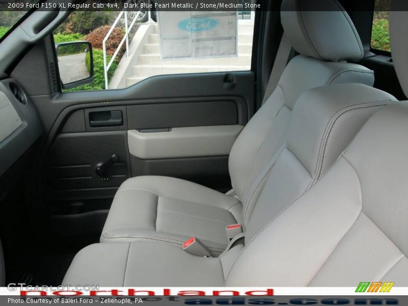 Dark Blue Pearl Metallic / Stone/Medium Stone 2009 Ford F150 XL Regular Cab 4x4