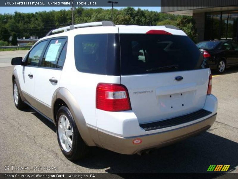 Oxford White / Pebble Beige 2006 Ford Freestyle SE