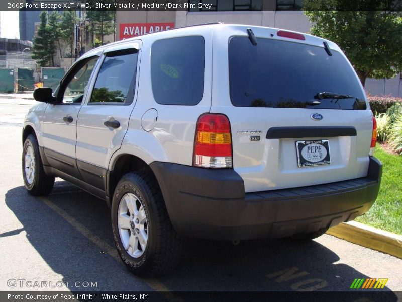 Silver Metallic / Medium/Dark Flint Grey 2005 Ford Escape XLT 4WD