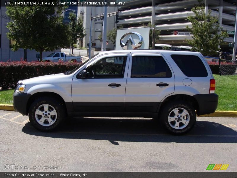 Silver Metallic / Medium/Dark Flint Grey 2005 Ford Escape XLT 4WD