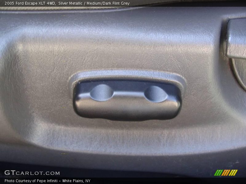 Silver Metallic / Medium/Dark Flint Grey 2005 Ford Escape XLT 4WD