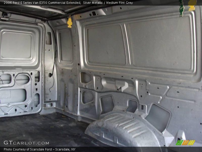 Silver Metallic / Medium Flint Grey 2006 Ford E Series Van E350 Commercial Extended