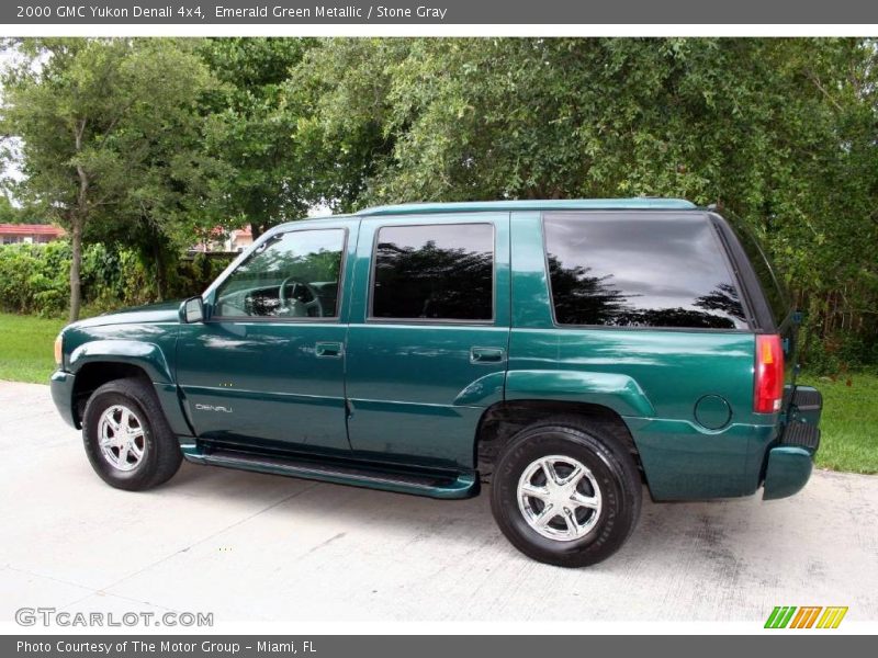 Emerald Green Metallic / Stone Gray 2000 GMC Yukon Denali 4x4