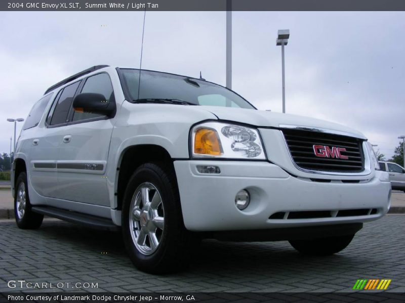 Summit White / Light Tan 2004 GMC Envoy XL SLT