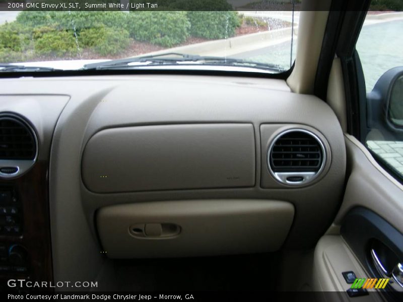 Summit White / Light Tan 2004 GMC Envoy XL SLT