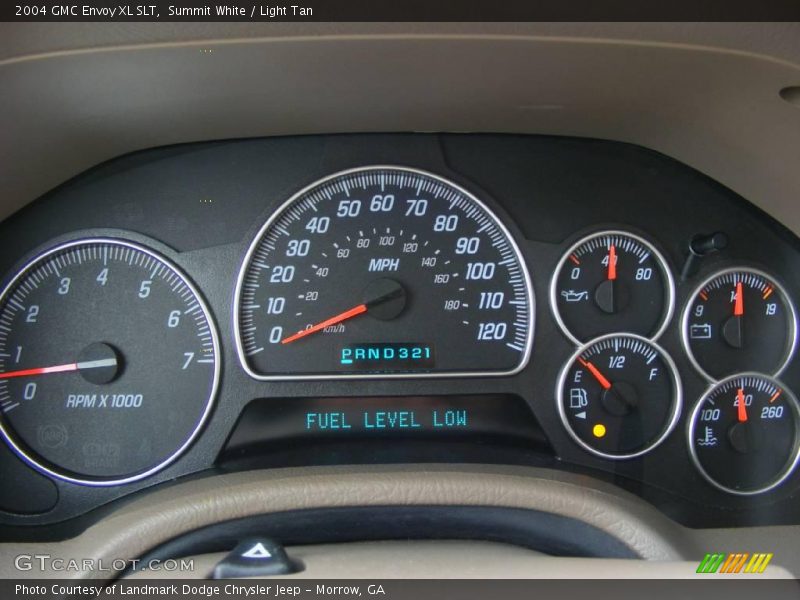 Summit White / Light Tan 2004 GMC Envoy XL SLT