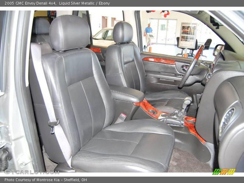 Liquid Silver Metallic / Ebony 2005 GMC Envoy Denali 4x4
