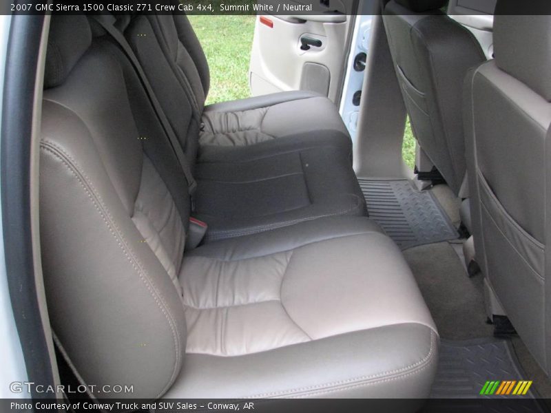 Summit White / Neutral 2007 GMC Sierra 1500 Classic Z71 Crew Cab 4x4