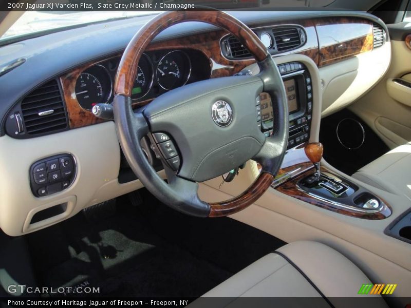 Slate Grey Metallic / Champagne 2007 Jaguar XJ Vanden Plas