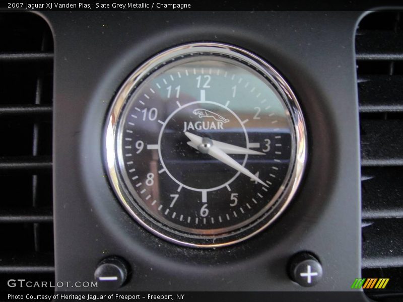 Slate Grey Metallic / Champagne 2007 Jaguar XJ Vanden Plas